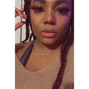 Meet your Posher, Janea